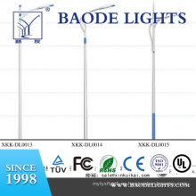 Luz de calle LED de energía solar todo en uno solo brazo (XKK15)